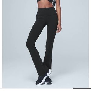 NWT Alo Yoga High Waist Bootcut Airbrush Leggings